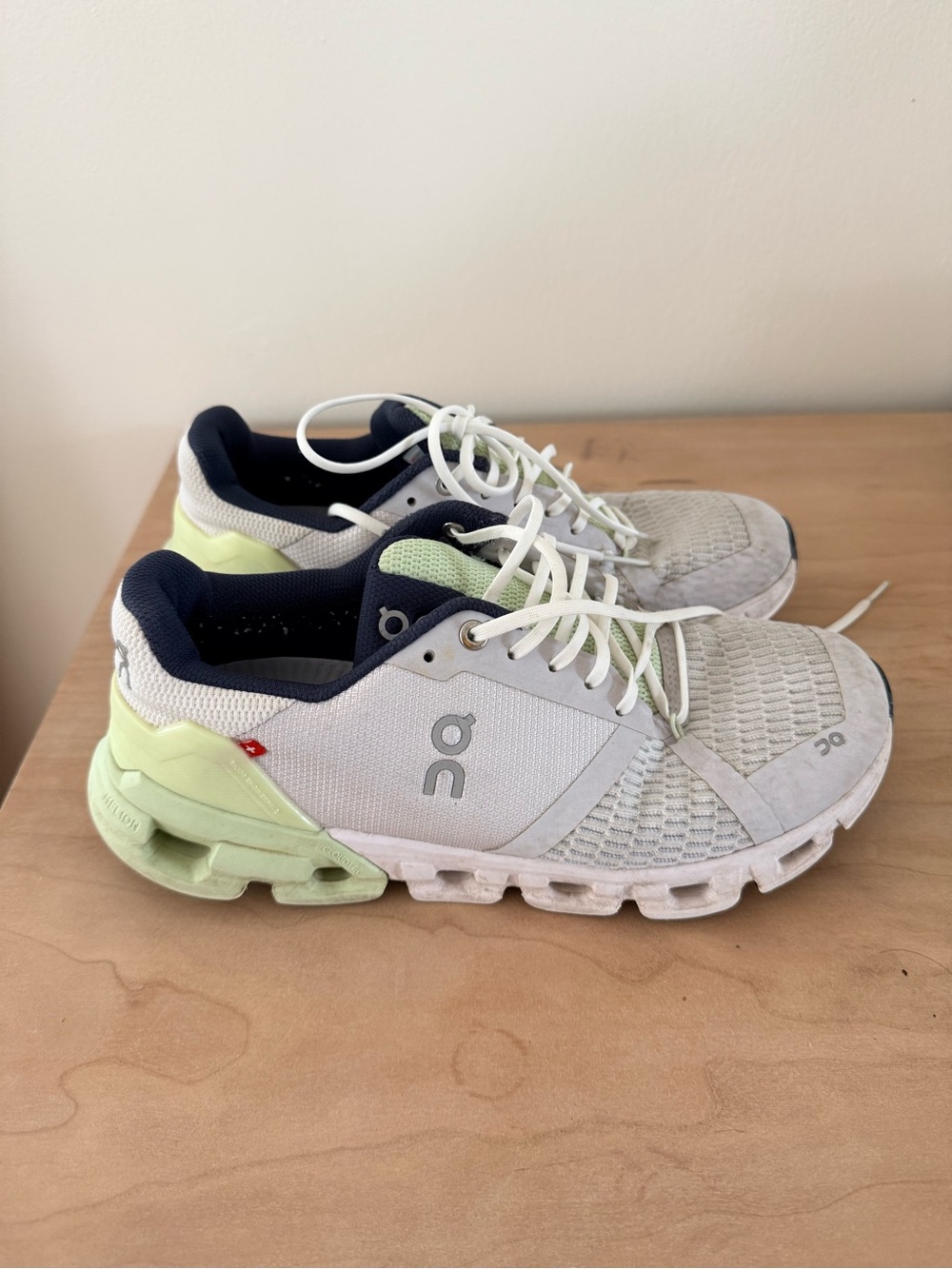 On Running Women's Light Gray and Lime Green Cloud Sneakers